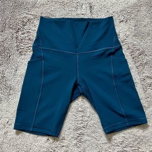 lululemon align high rise short with pockets 8" - blue borealis - size 4